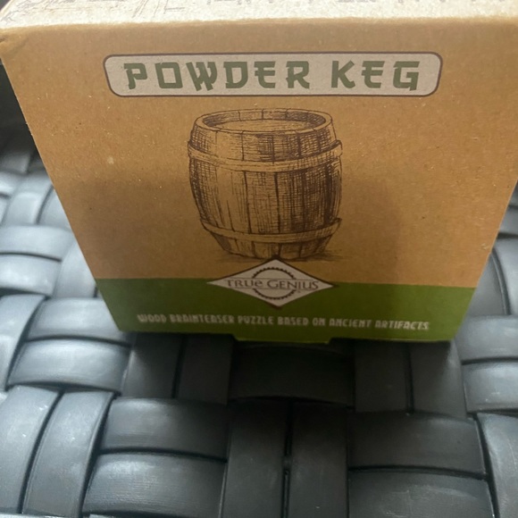 Project Genius Powder Keg Puzzle - Brand New Fun Challenging Gift White Elephant - Picture 4 of 7